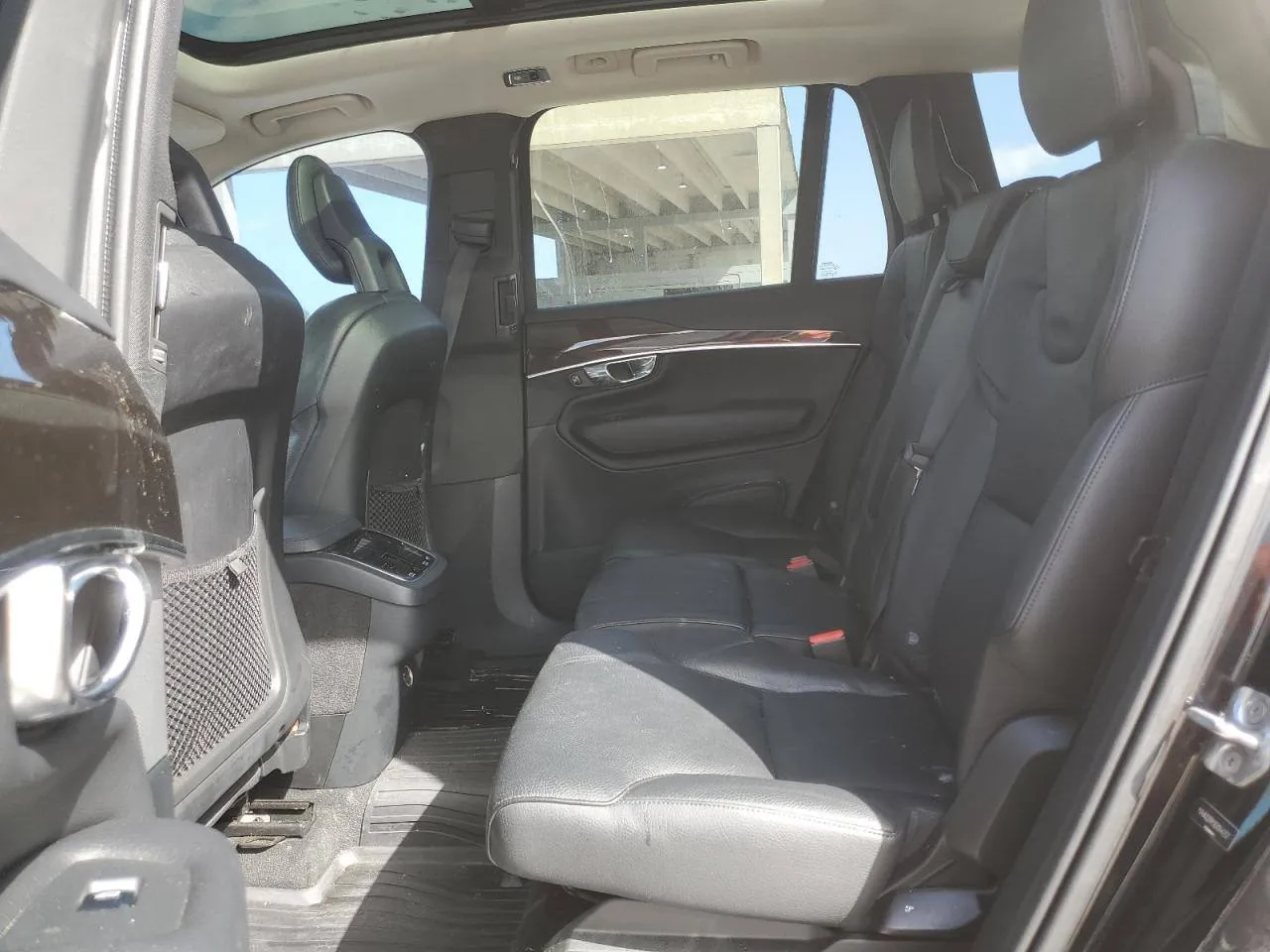 Фото VOLVO XC90 T6 – зліва зпереду