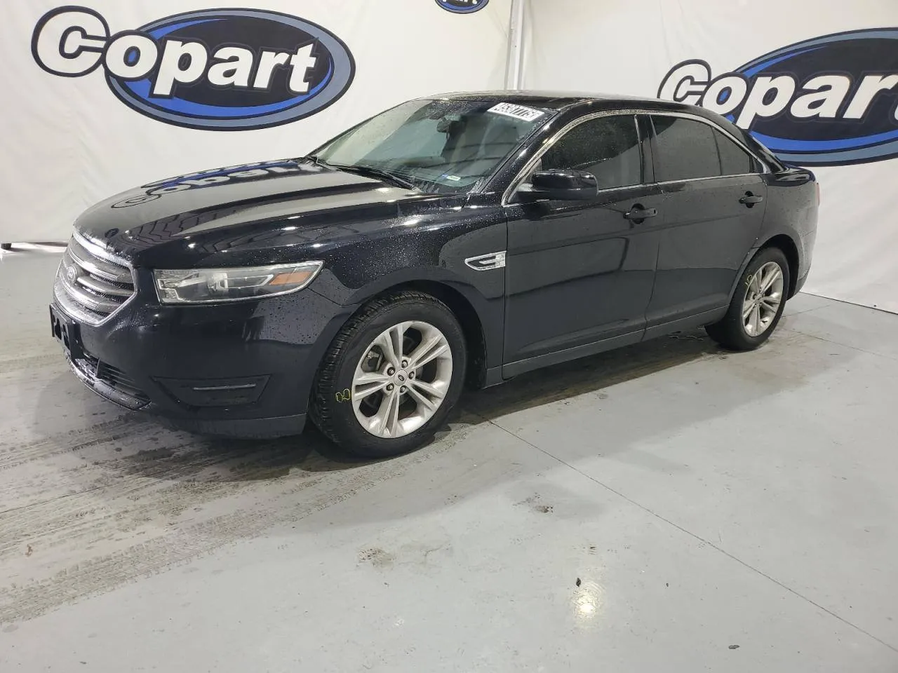 Фото FORD TAURUS SEL – зліва зпереду