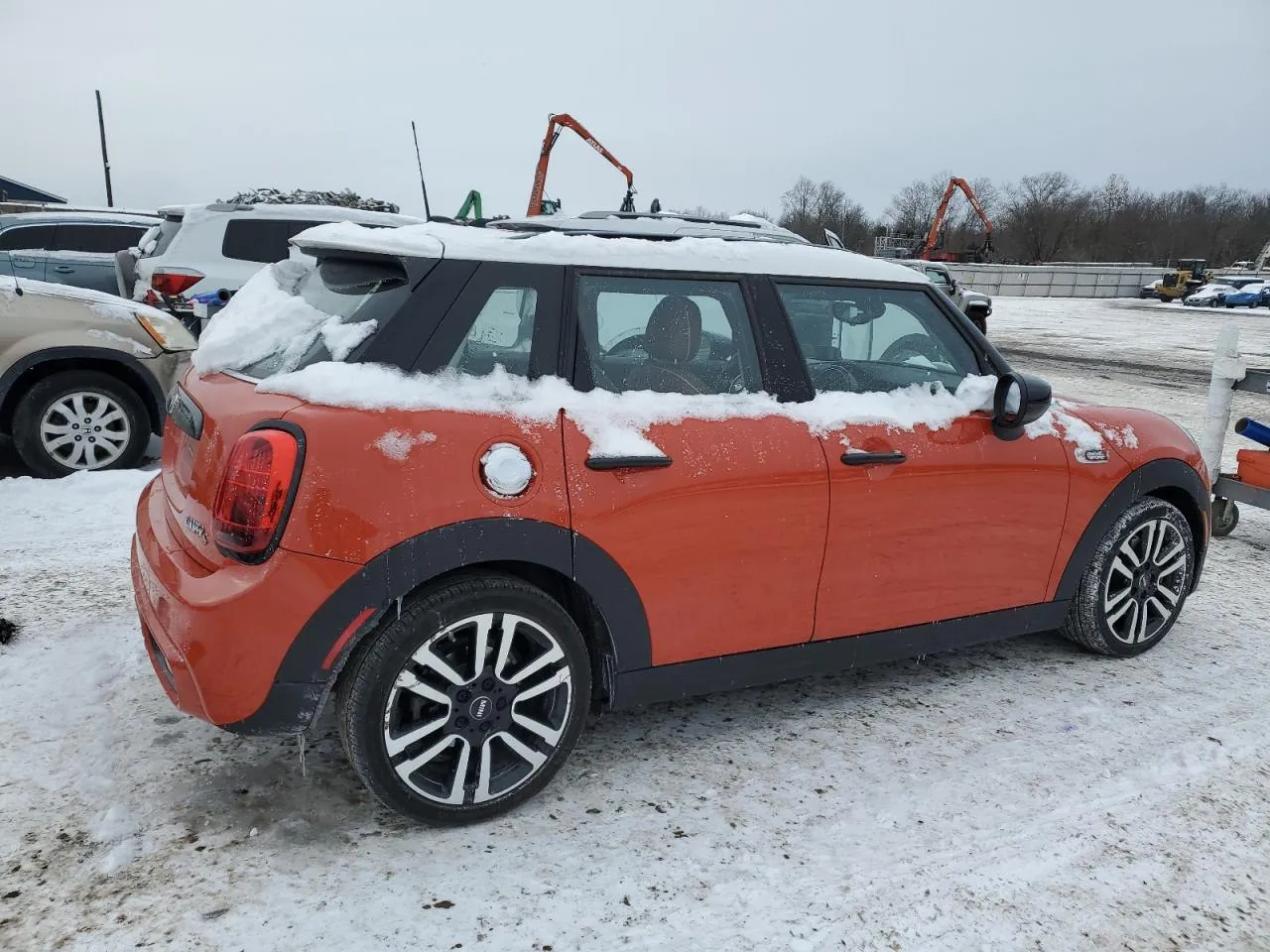 Фото MINI COOPER S – панель приборів