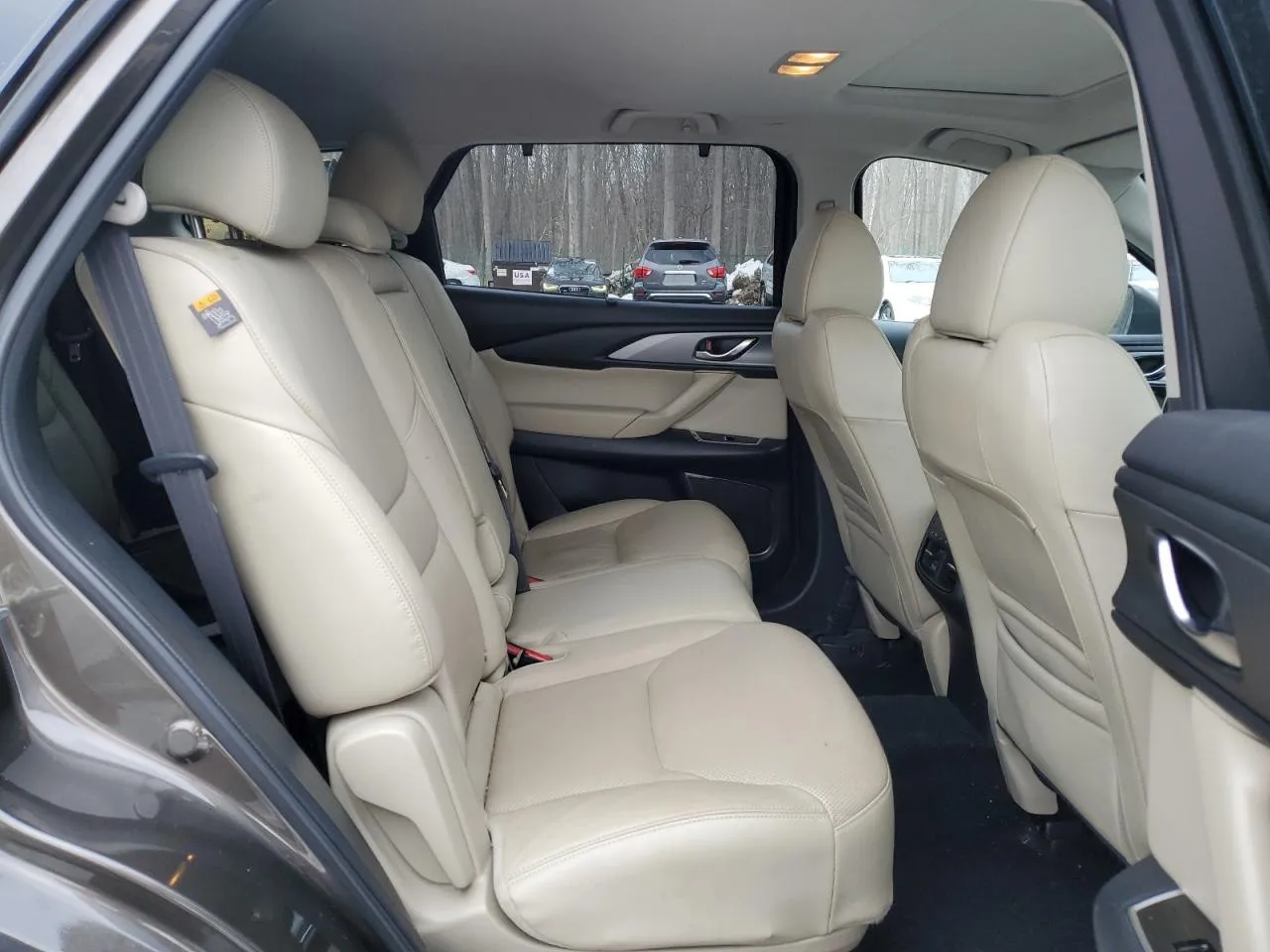 Фото MAZDA CX-9 TOURING – салон передні сидіння