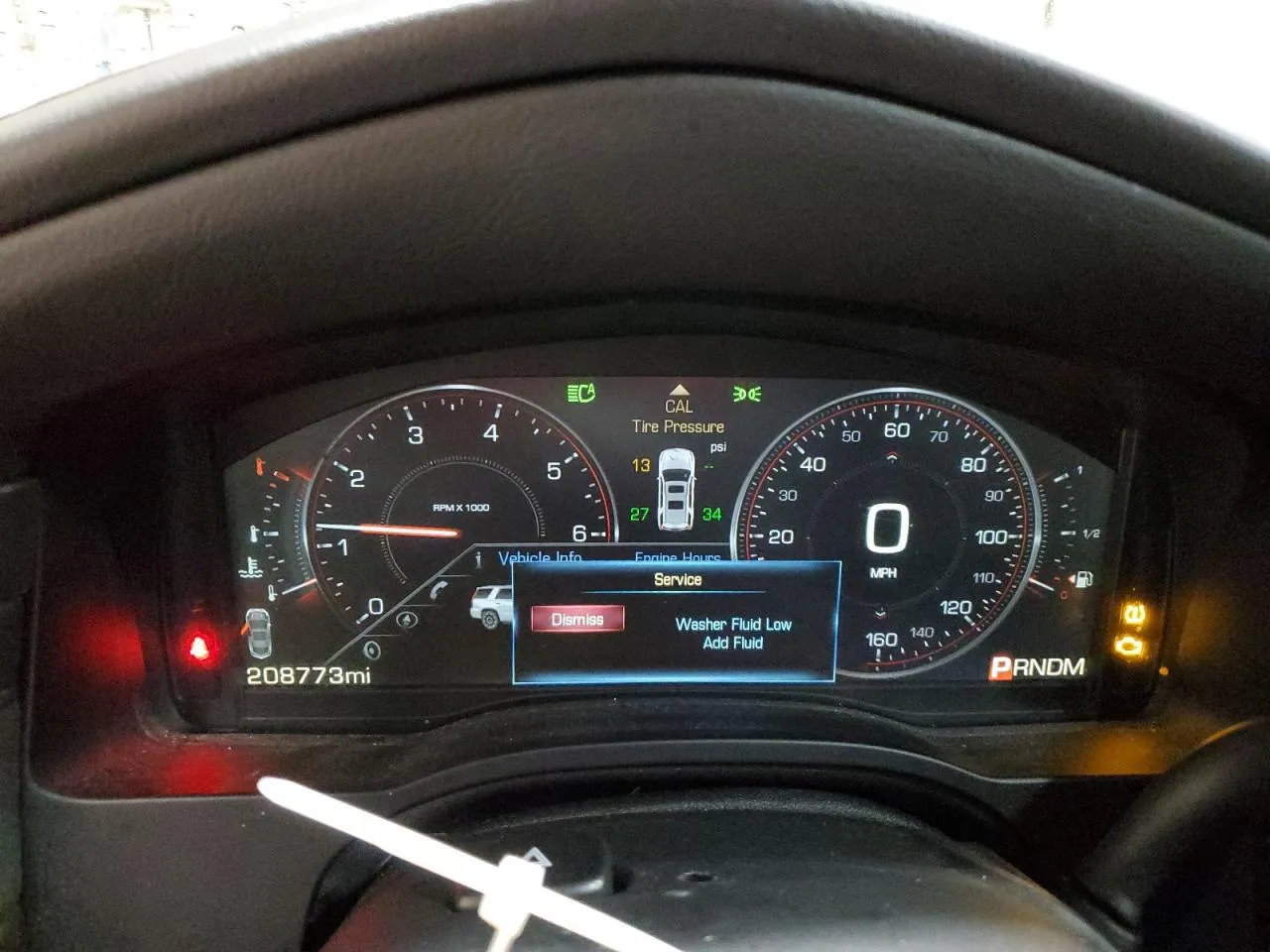 Фото CADILLAC ESCALADE ESV LUXURY – панель приборів