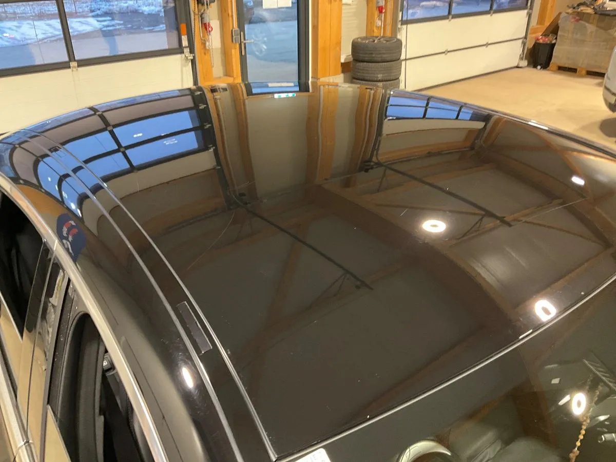 Фото Mercedes-Benz GLC 220 – зліва ззаді