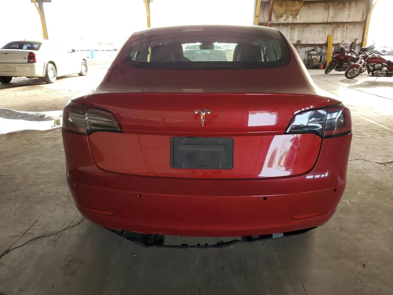 Фото Tesla Model 3 – панель приборів