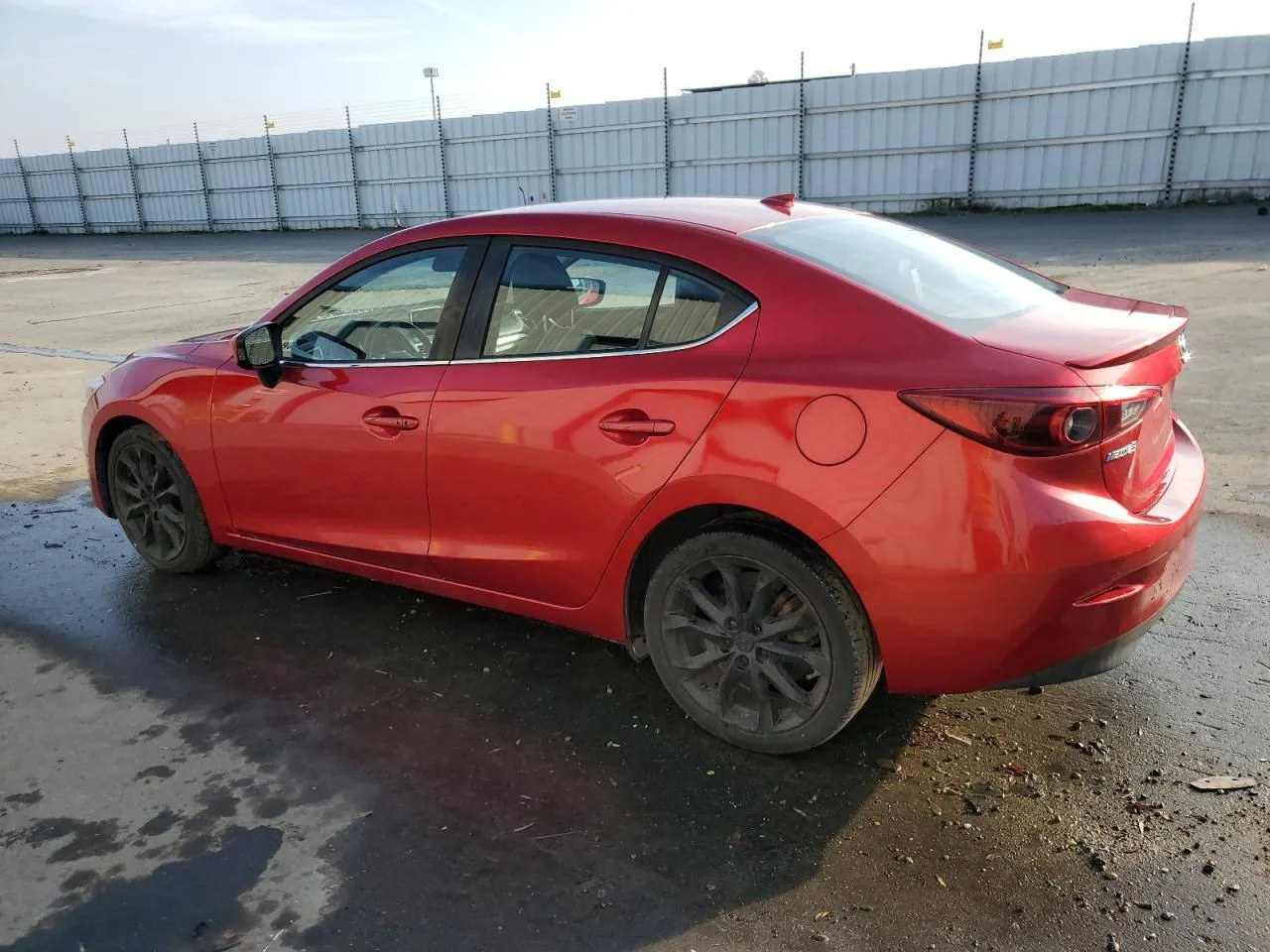 Фото MAZDA 3 TOURING – справа ззаді