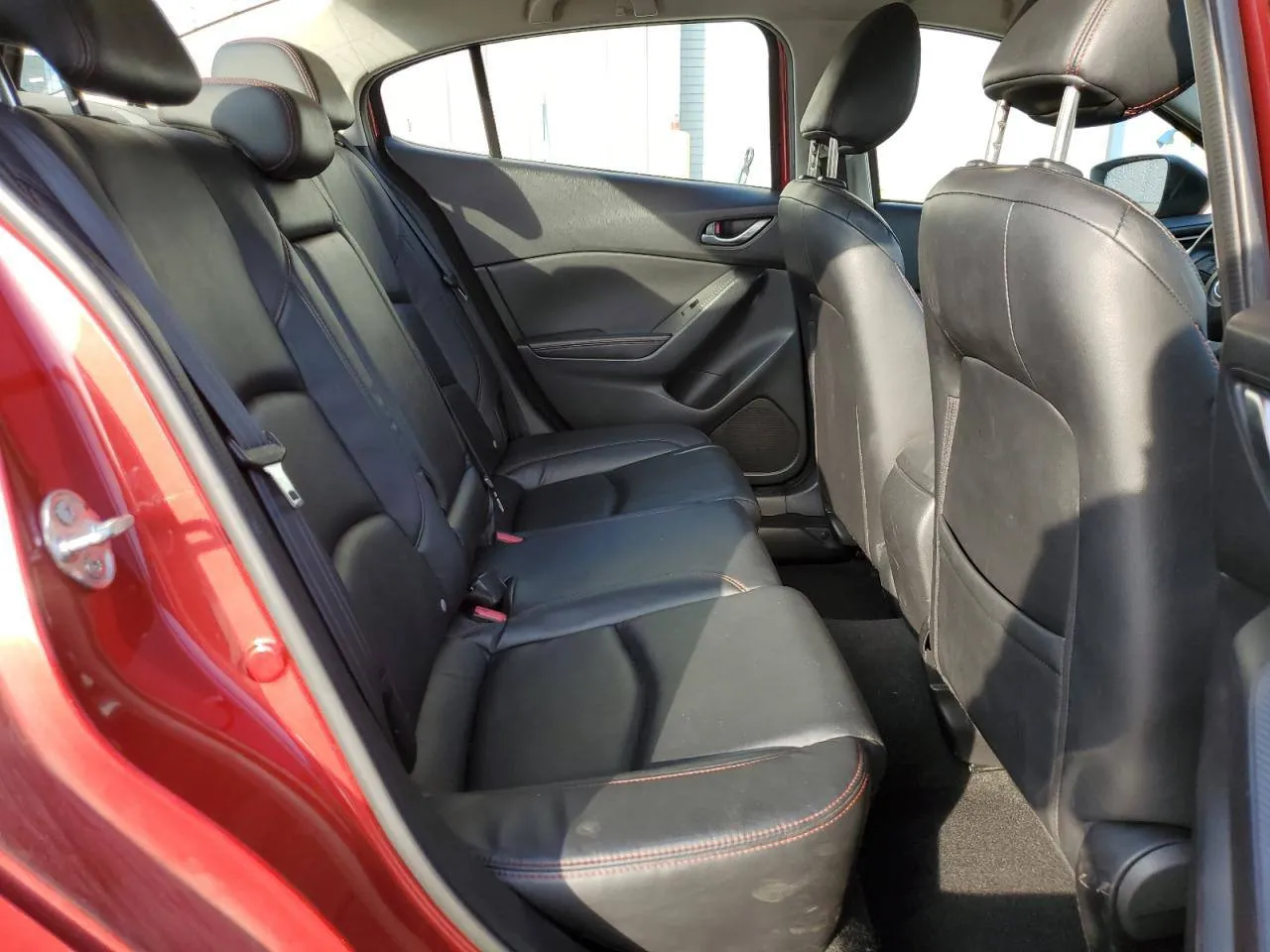 Фото MAZDA 3 TOURING – справа спереду