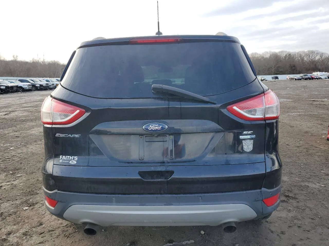 Фото FORD ESCAPE SE – зліва ззаді