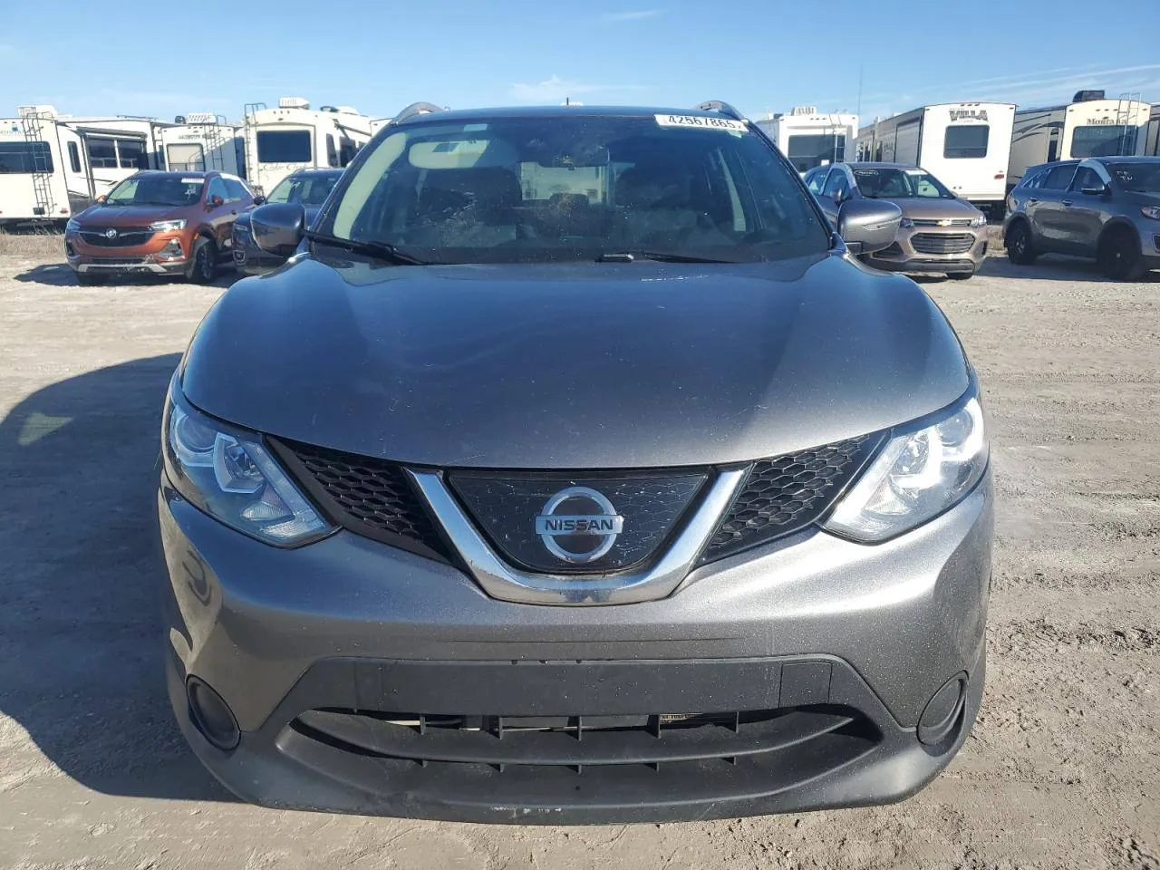 Фото NISSAN ROGUE SPORT S – багажник