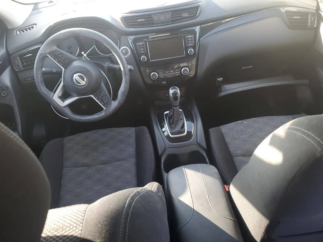 Фото NISSAN ROGUE SPORT S – Vin code