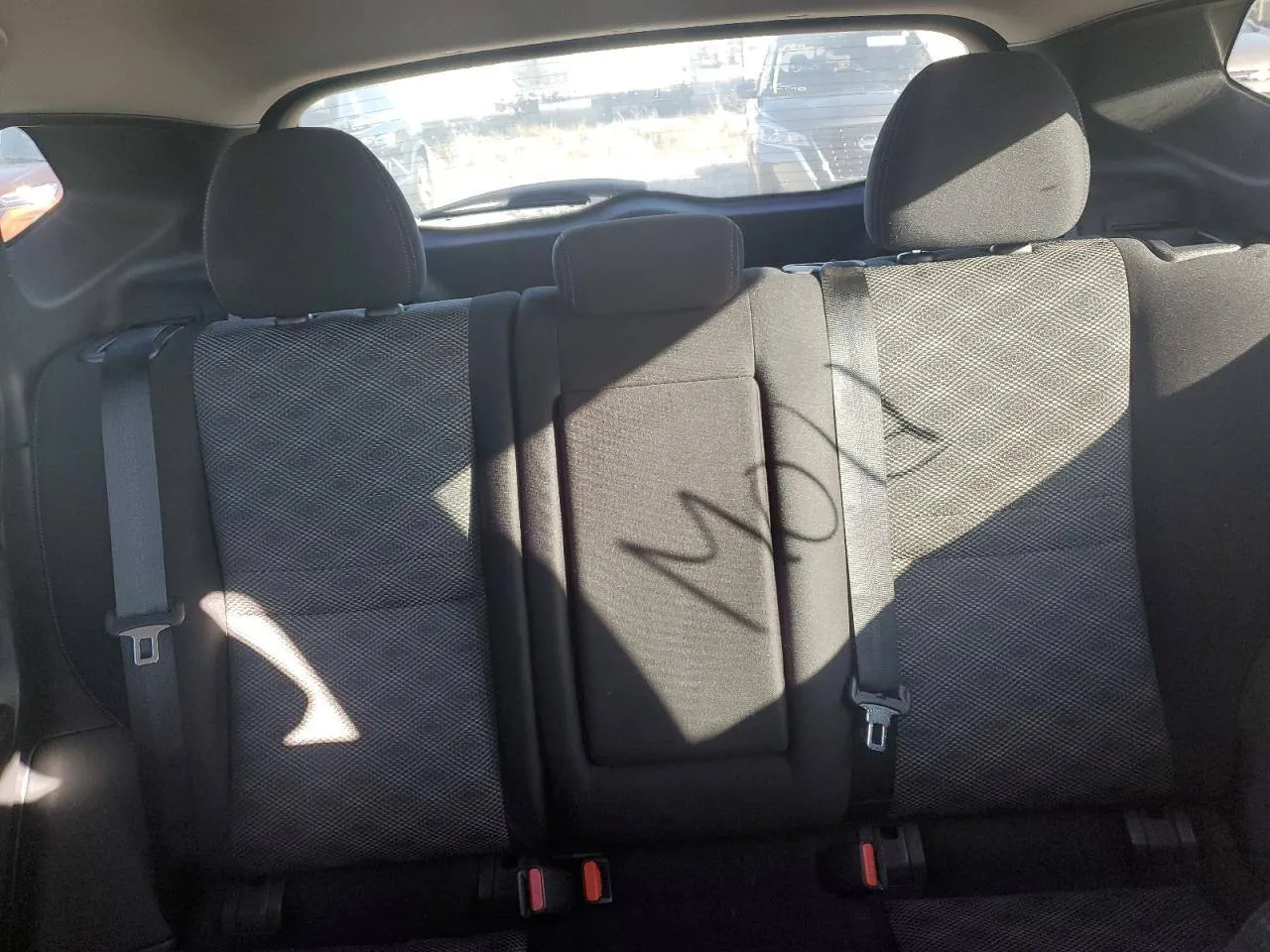 Фото NISSAN ROGUE SPORT S – спереді