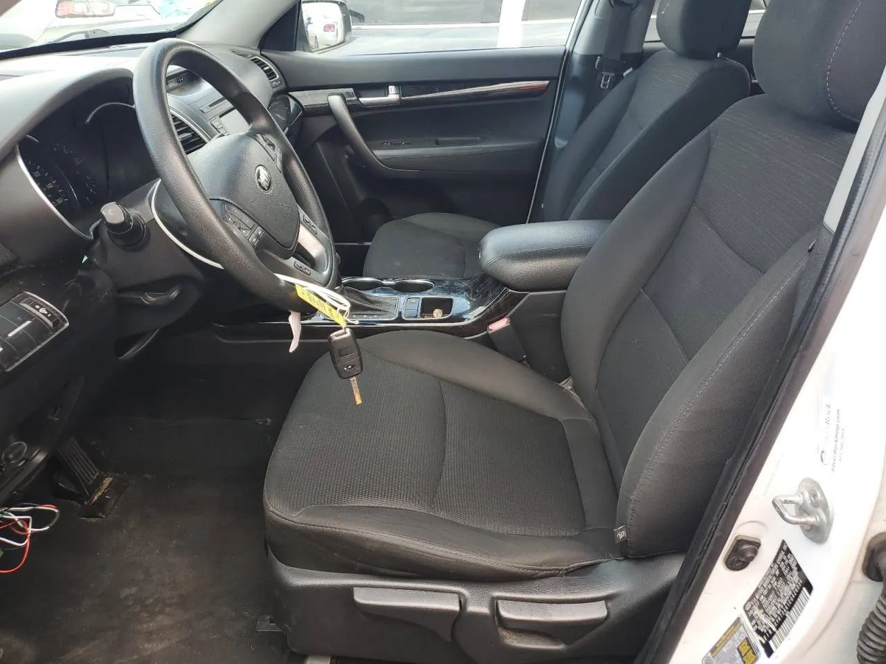 Фото KIA SORENTO LX – багажник
