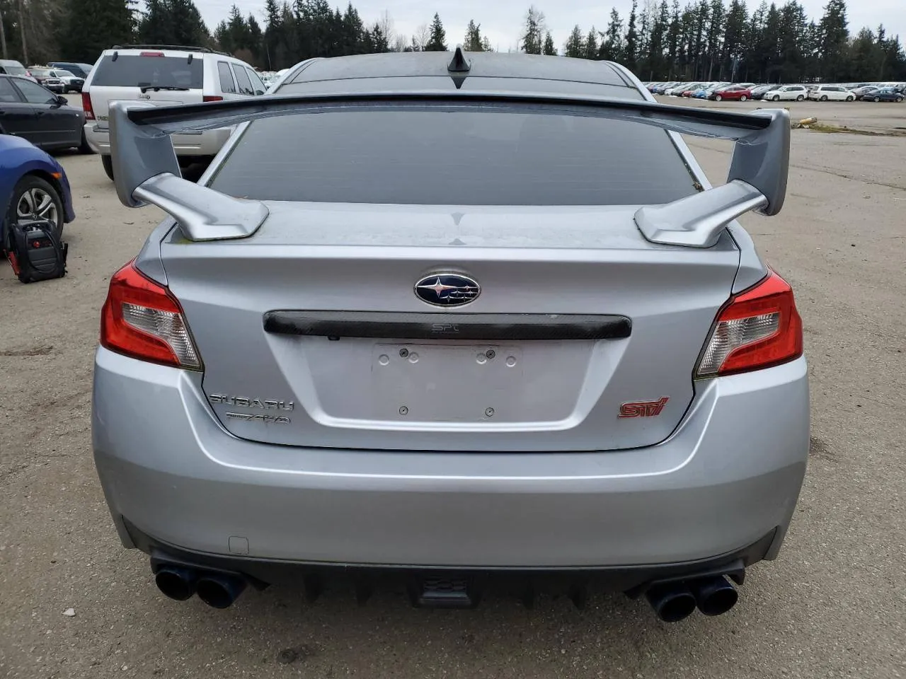 Фото SUBARU WRX STI – спереді