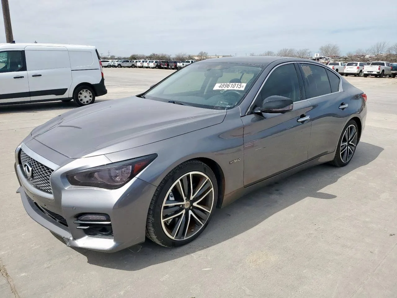 Фото Infiniti Q50 Hybrid Premium – салон задні сидіння